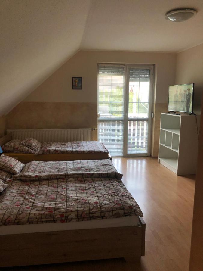 Hajdúszoboszló Imre Apartman מראה חיצוני תמונה