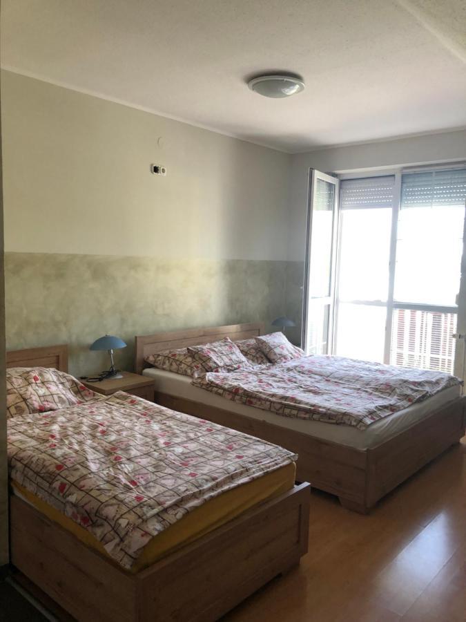 Hajdúszoboszló Imre Apartman מראה חיצוני תמונה