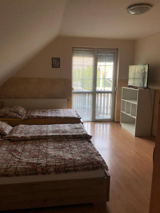 Hajdúszoboszló Imre Apartman מראה חיצוני תמונה