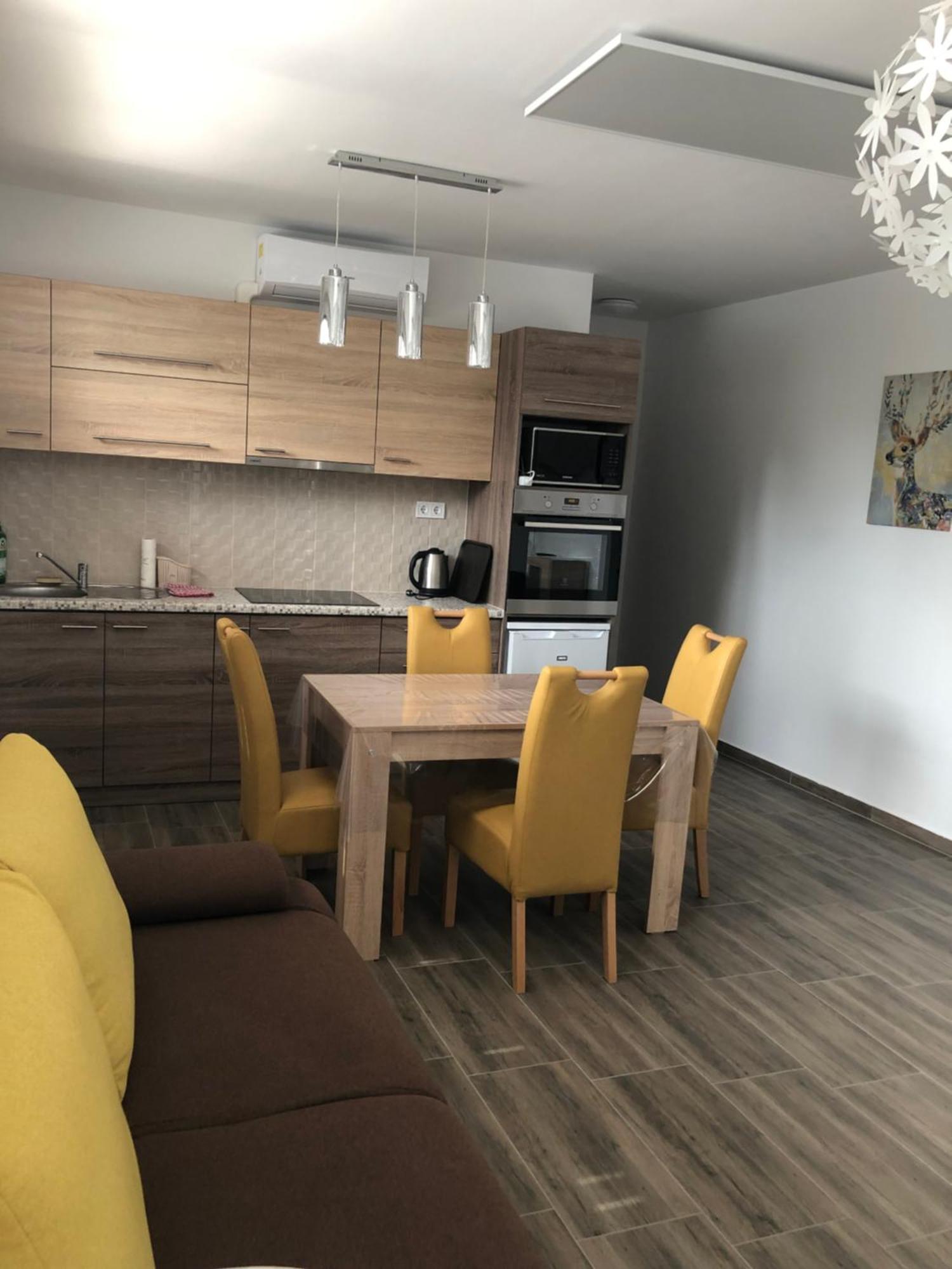 Hajdúszoboszló Imre Apartman מראה חיצוני תמונה