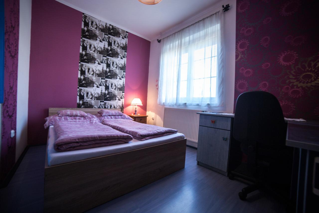 Hajdúszoboszló Imre Apartman מראה חיצוני תמונה